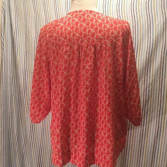 Maternity Blouse XL - Picture 3 of 7